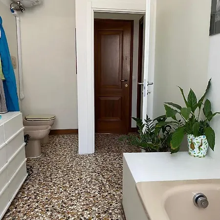 Al Centro Di 6 Posti Letto Apartment